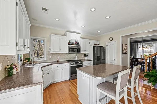 $625,000 | 1585 Sugar Maple Lane, Liberty, MO 64068