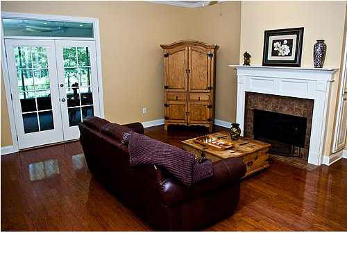 15000 Midway Road Terry, MS 39170 - Photo 11 of 25 Living room