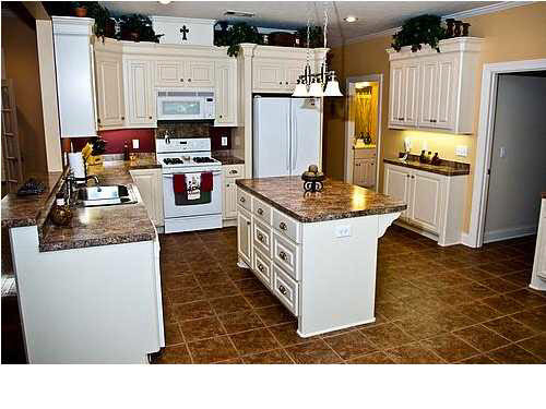 15000 Midway Road Terry, MS 39170 - Photo 7 of 25 Kitchen
