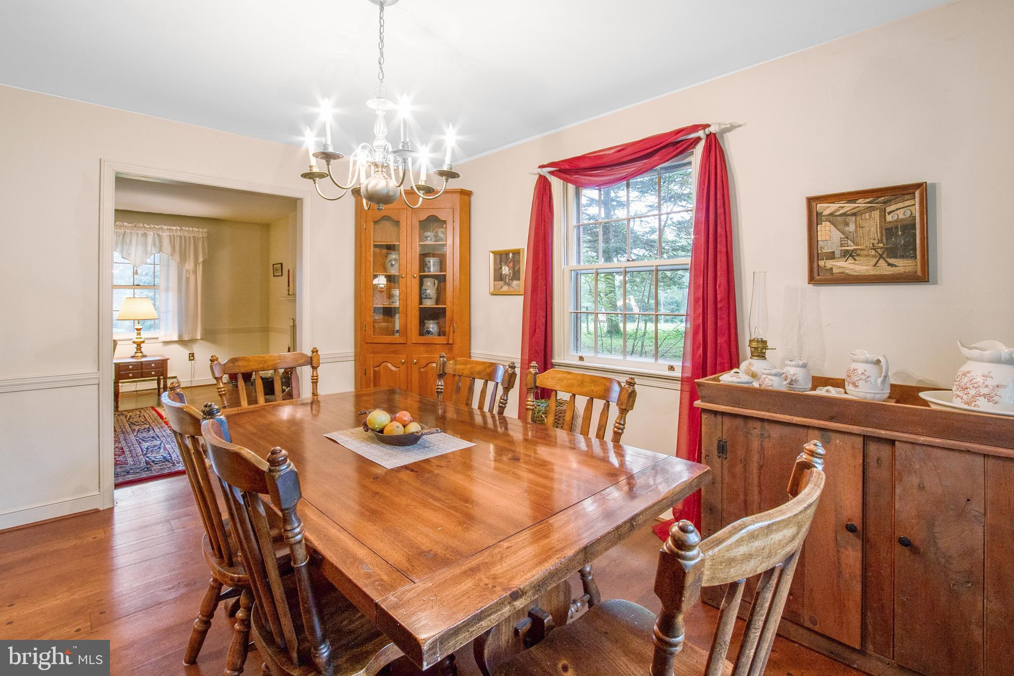 810 Little Conestoga Road Glenmoore, PA 19343 - Photo 14 of 32 Dining Room