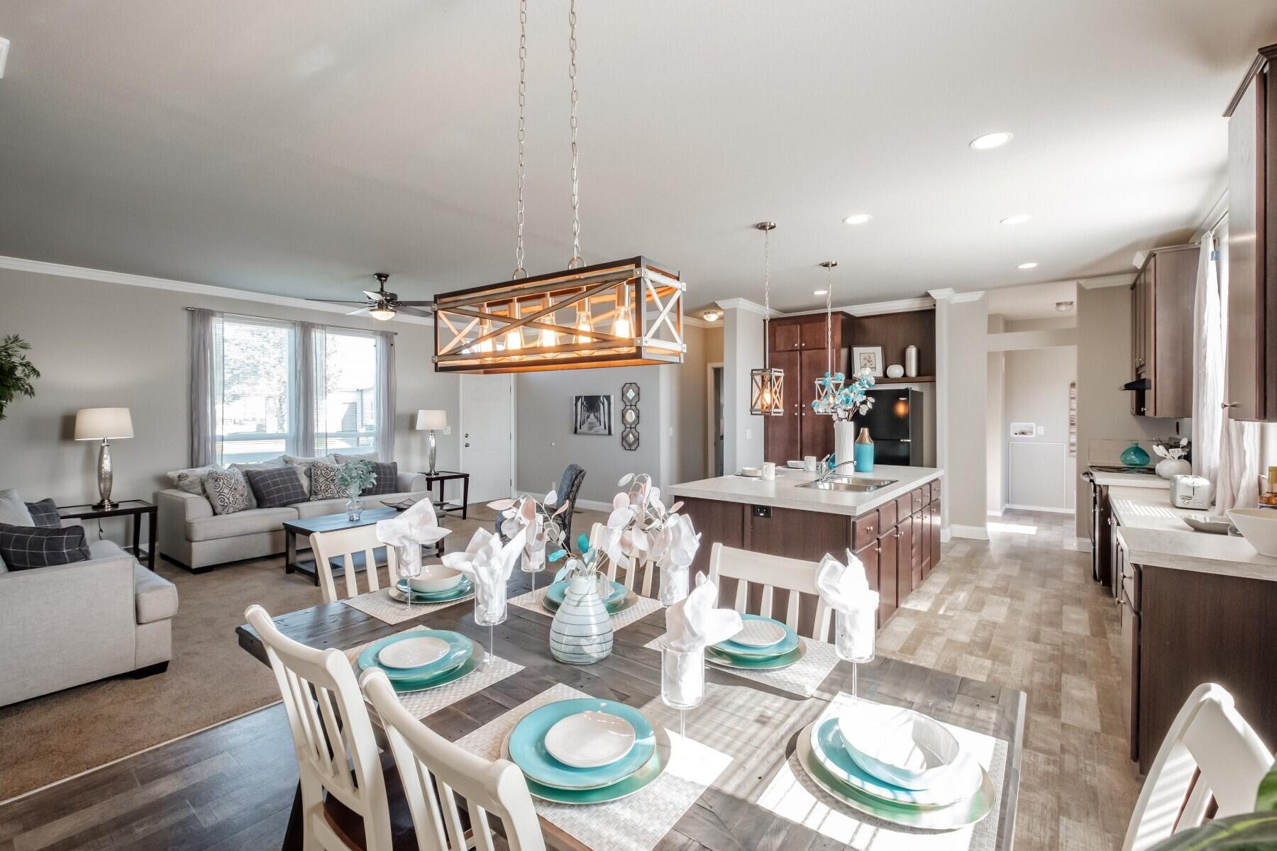51440 Telegraph Road La Pine, OR 97739 - Photo 8 of 42 Dining-Kitchen-Living