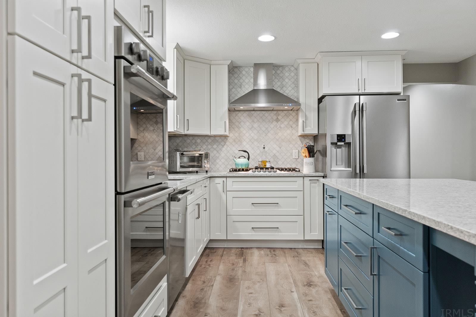 13235 Leo Road Leo, IN 46765 - Photo 6 of 27 Gallery Image 6
