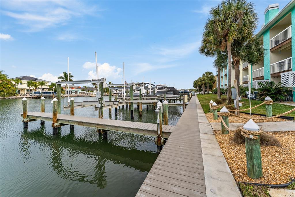 128 Marcdale Boulevard Indian Rocks Beach, FL 33785 - Photo 7 of 75