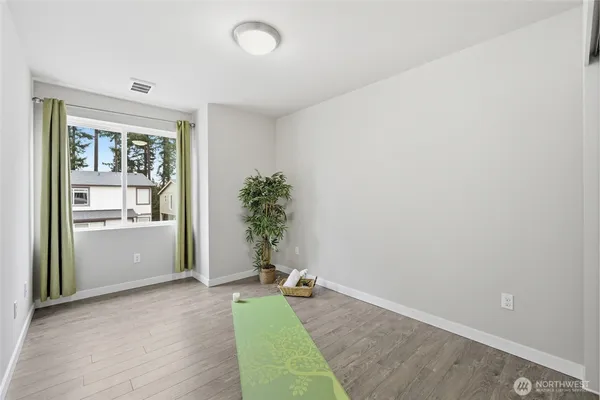 $610,000 | 1916 78th Place Southeast, Everett, WA 98203