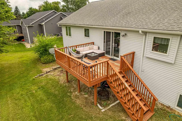 $725,000 | N9560 County Hwy CC, Belleville, WI 53508