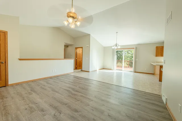 $725,000 | N9560 County Hwy CC, Belleville, WI 53508