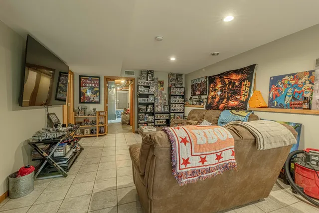 $725,000 | N9560 County Hwy CC, Belleville, WI 53508