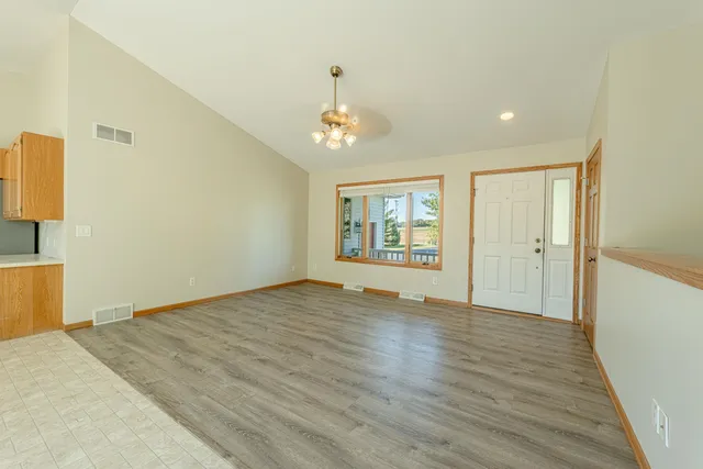 $725,000 | N9560 County Hwy CC, Belleville, WI 53508