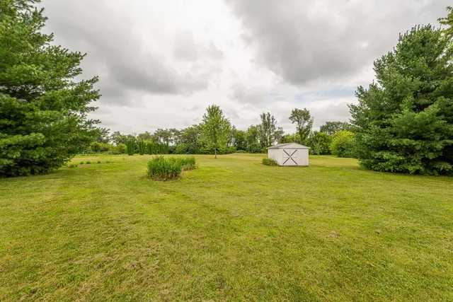 $725,000 | N9560 County Hwy CC, Belleville, WI 53508