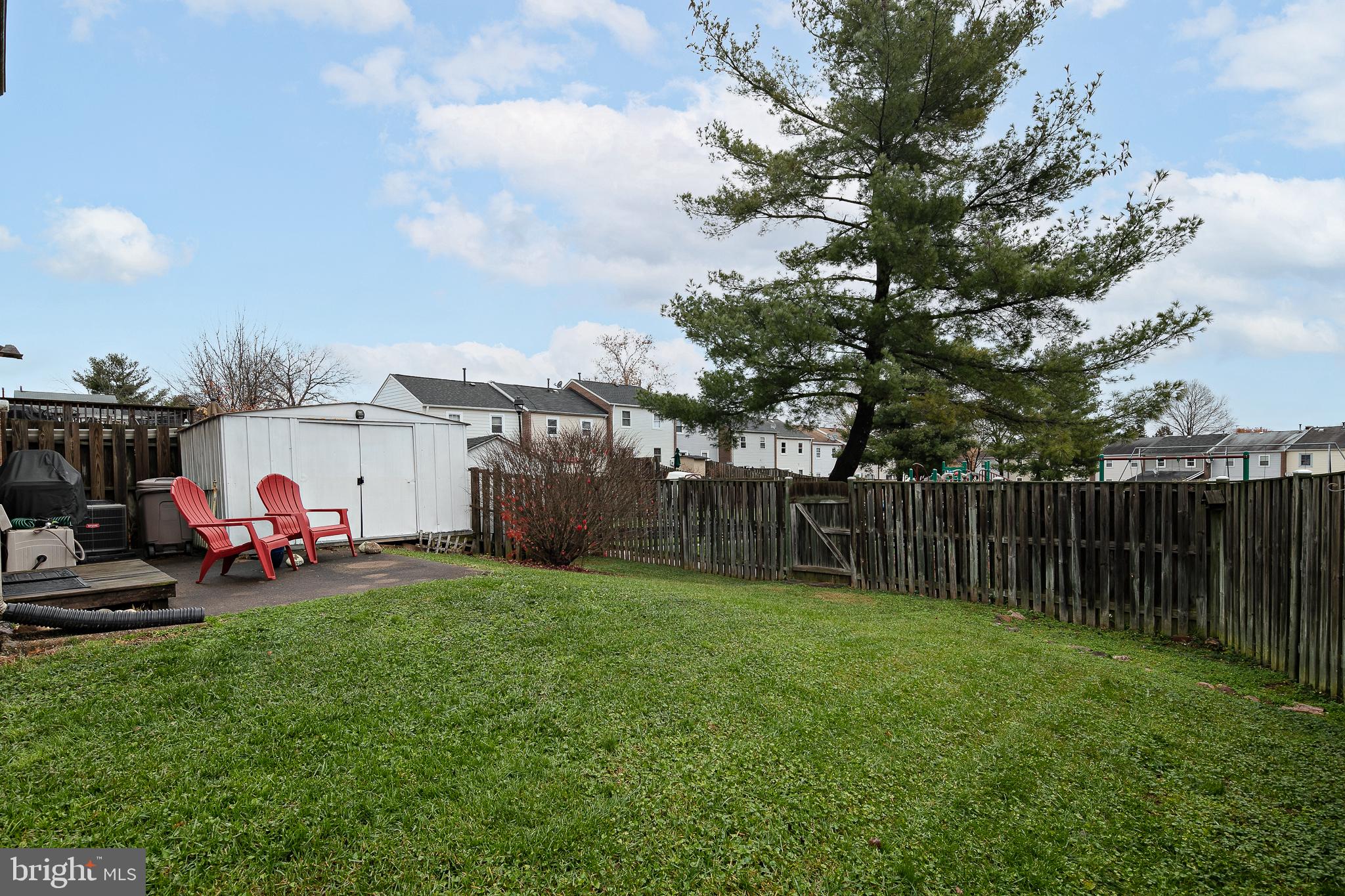 7529 Remington Road Manassas, VA 20109 - Photo 21 of 25 Fully fenced backyard
