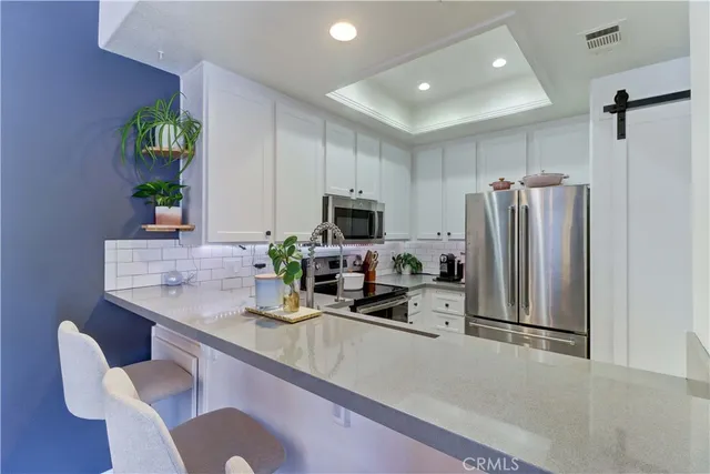 $600,000 | 2960 Champion Way, Unit 1814, Tustin, CA 92782