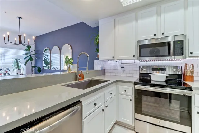 $600,000 | 2960 Champion Way, Unit 1814, Tustin, CA 92782