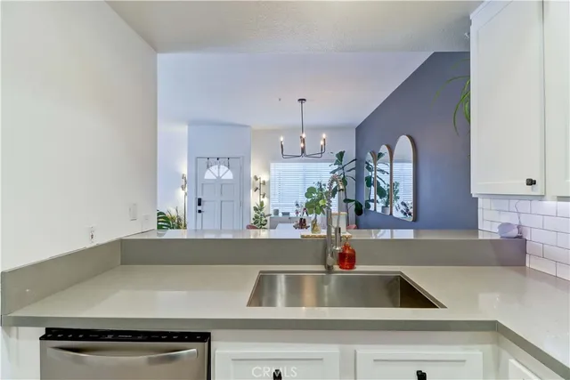 $600,000 | 2960 Champion Way, Unit 1814, Tustin, CA 92782