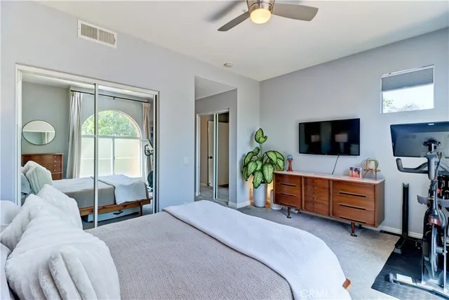 $600,000 | 2960 Champion Way, Unit 1814, Tustin, CA 92782