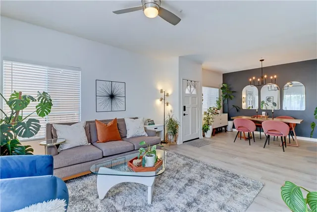 $600,000 | 2960 Champion Way, Unit 1814, Tustin, CA 92782