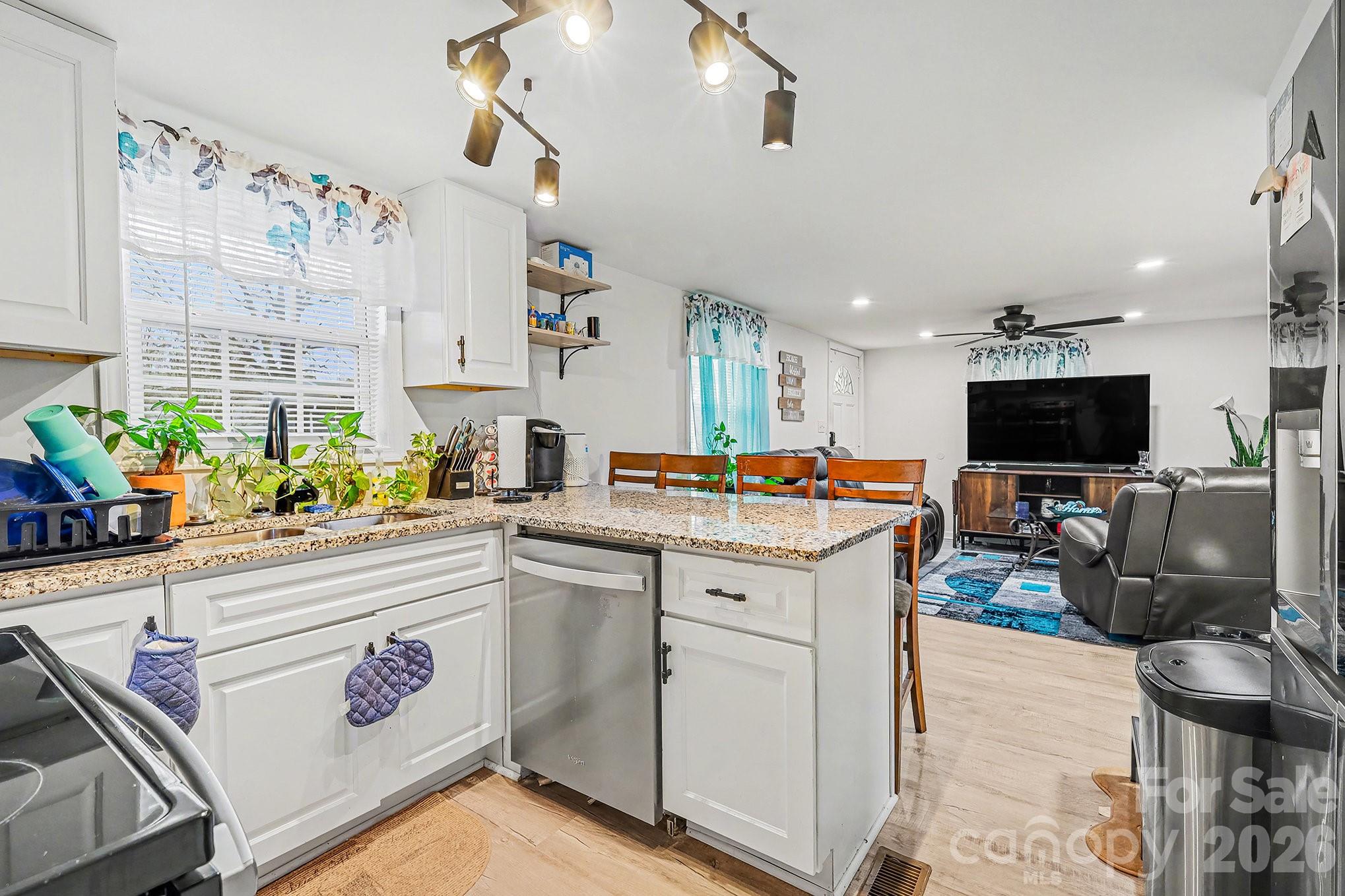 925 South Austin Road Marshville, NC 28103 - Photo 5 of 15