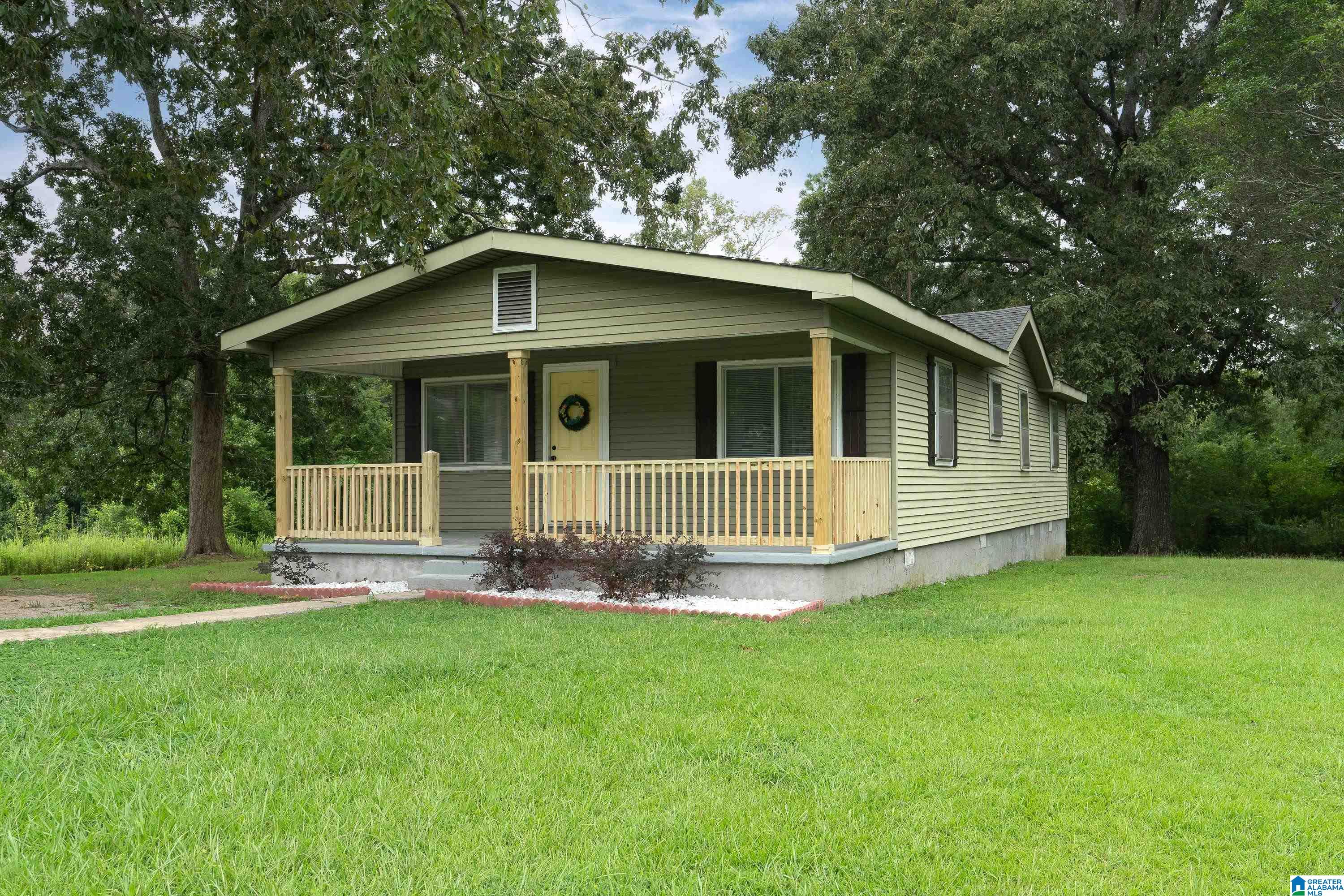 116 4th Avenue Pleasant Grove, AL 35127 - Photo 1 of 41
