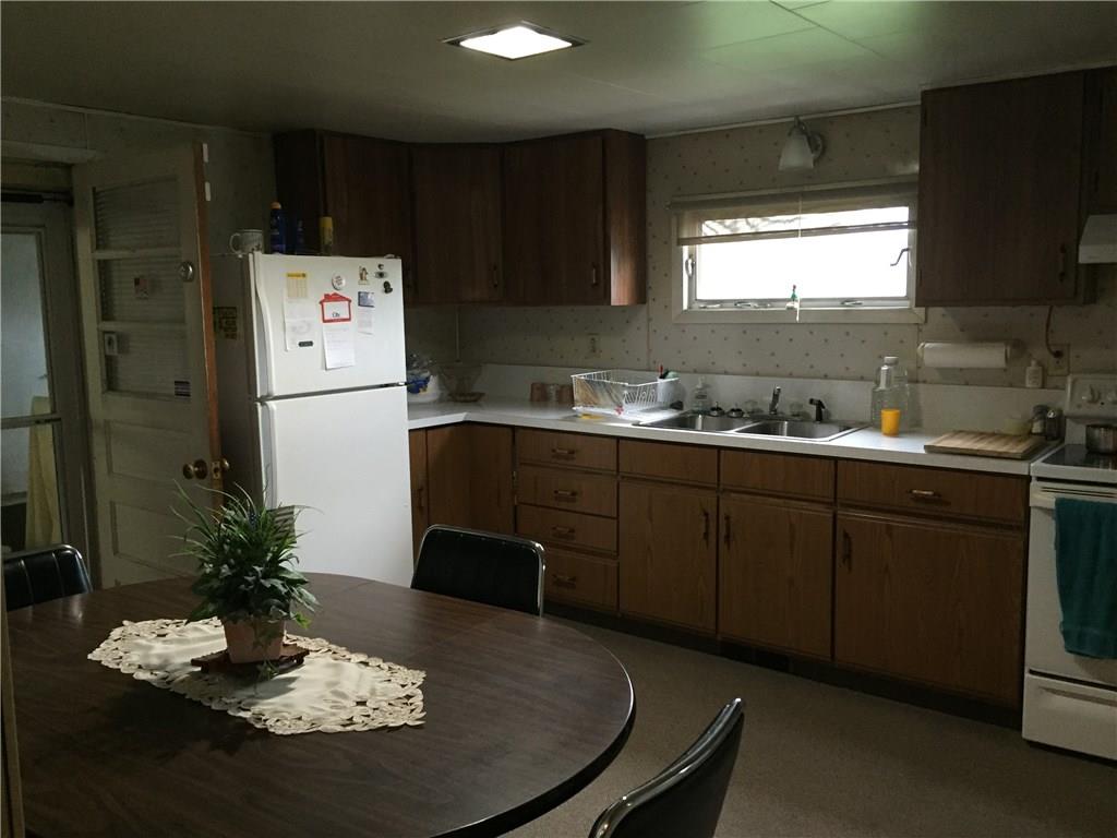 132 Deems Park Road Daisytown, PA 15427 - Photo 7 of 11 Gallery Image 7
