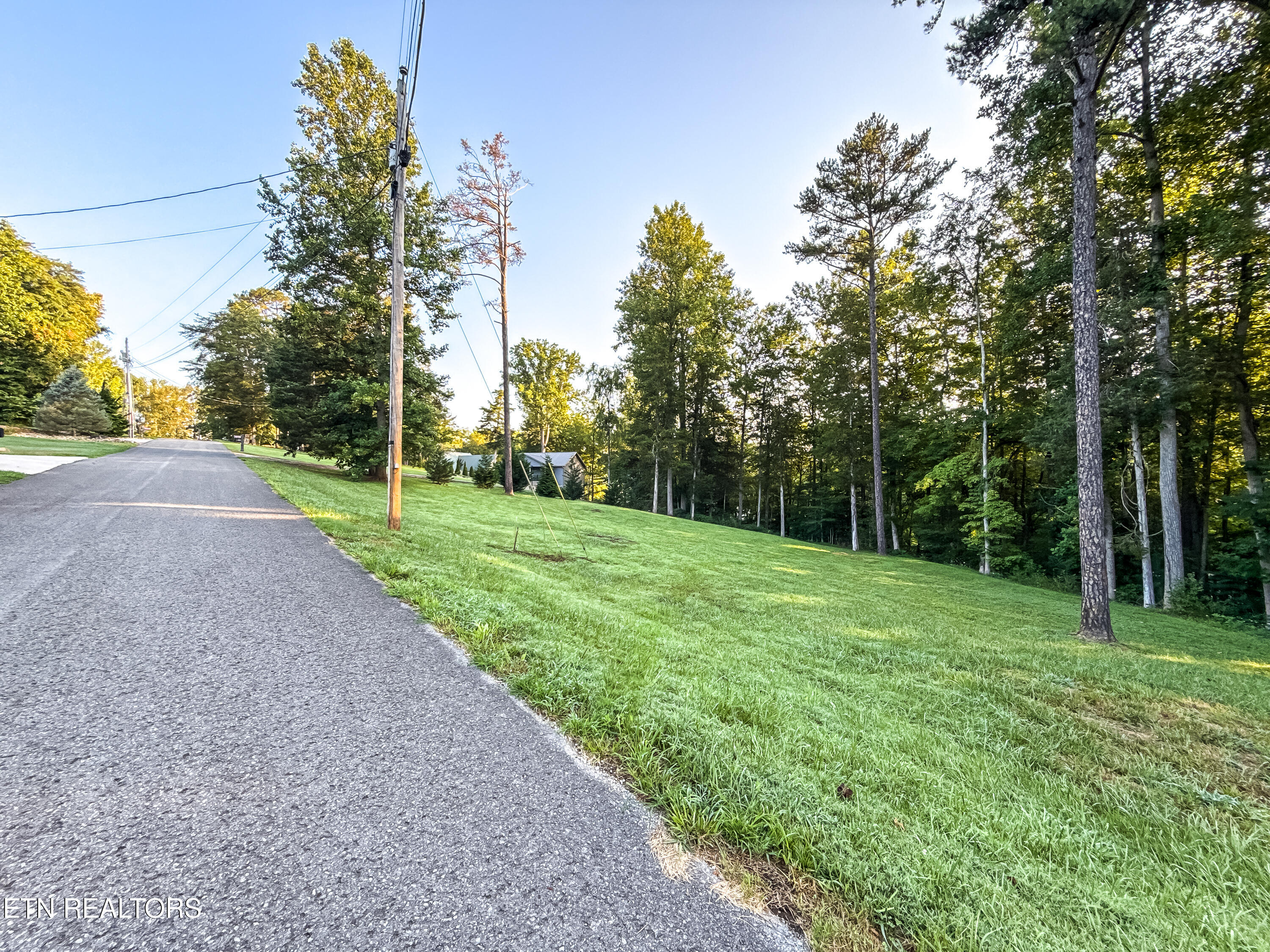 Helms Ferry Road Sharps Chapel, TN 37866 - Photo 14 of 43 016250724-1-LOT18HelmsFerryRdSharpsChape