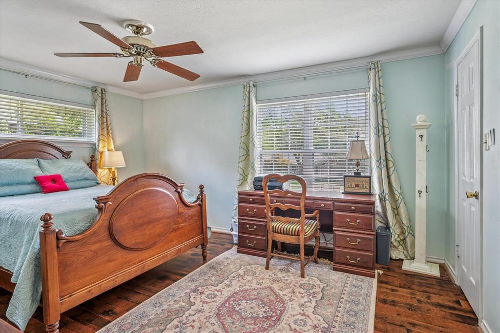 13429 Spring Grove Avenue Dallas, TX 75240 - Photo 10 of 25 a view of a workspace with furniture