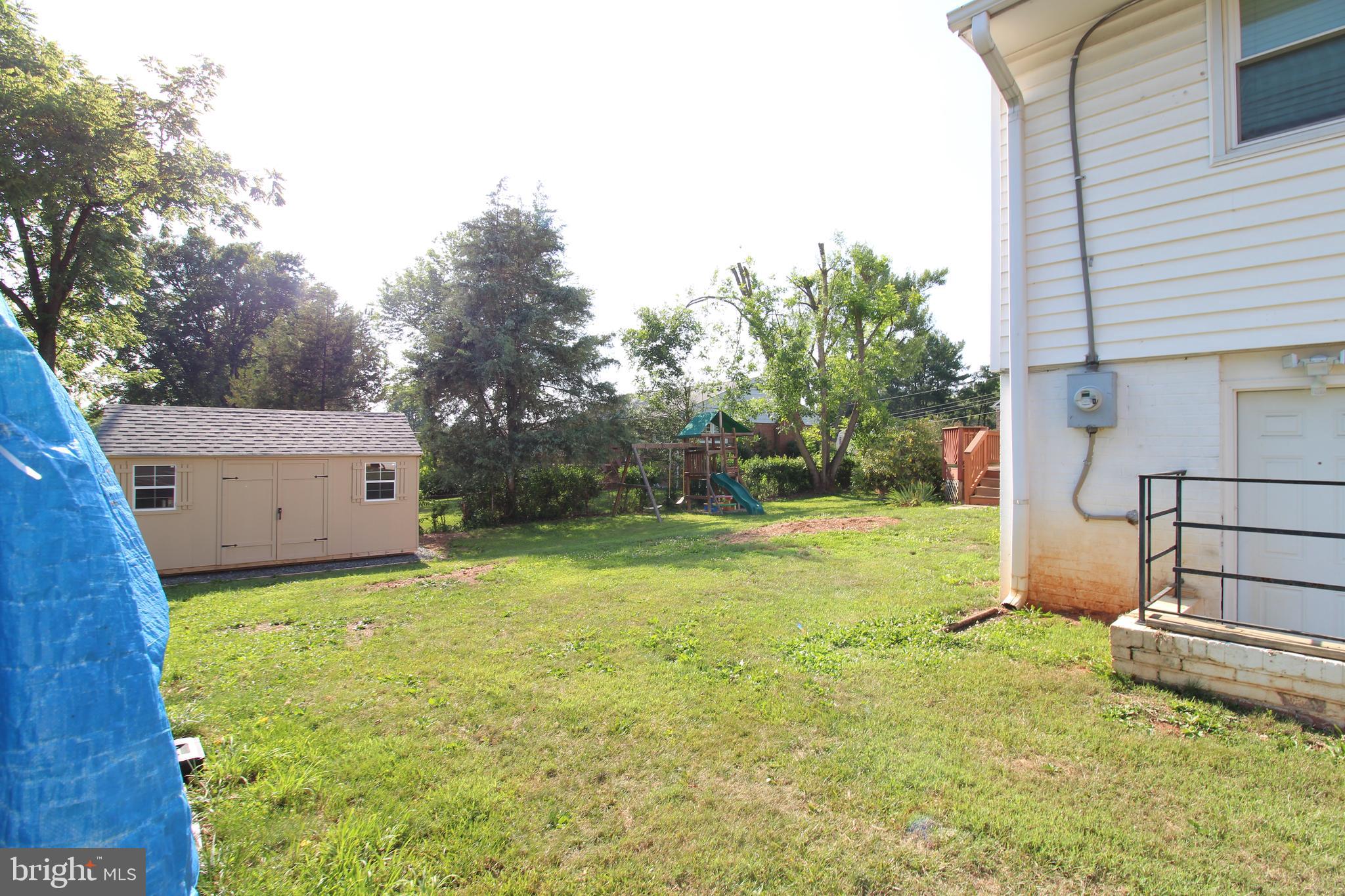 5204 Queensberry Avenue Springfield, VA 22151 - Photo 19 of 23