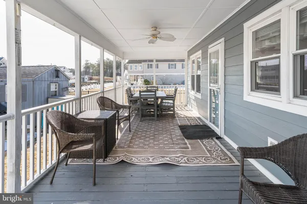 a house view with a outdoor space