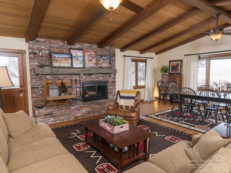18769 Ridgecrest Road Bend, OR 97703 - Photo 5 of 22 Additional Photo