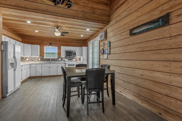 $215,000 | 16355 East Royal Oak Drive, Perry, FL 32348