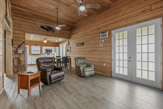 $215,000 | 16355 East Royal Oak Drive, Perry, FL 32348