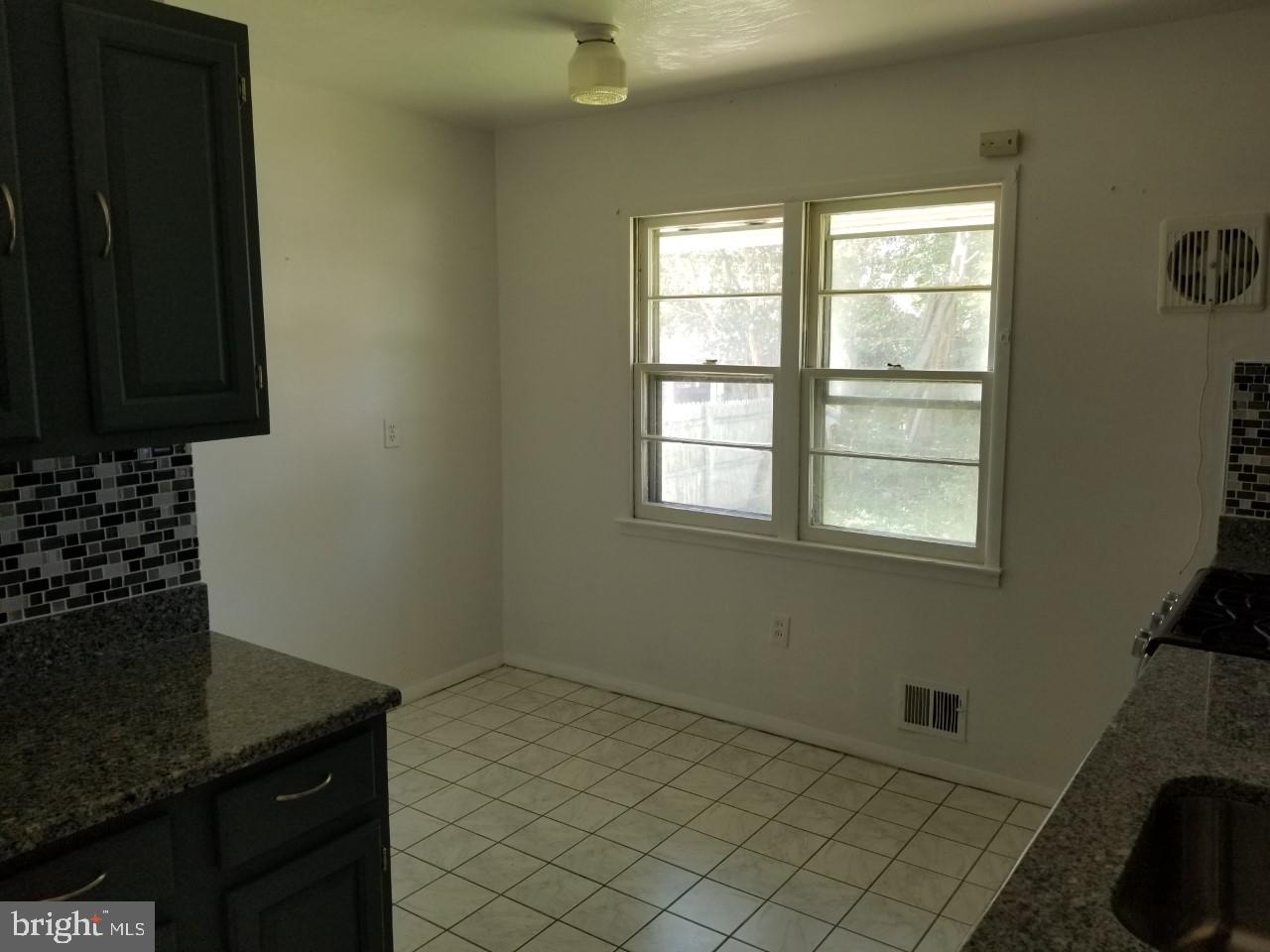 7416 Northrop Road Alexandria, VA 22306 - Photo 15 of 30 DAILY DINNING