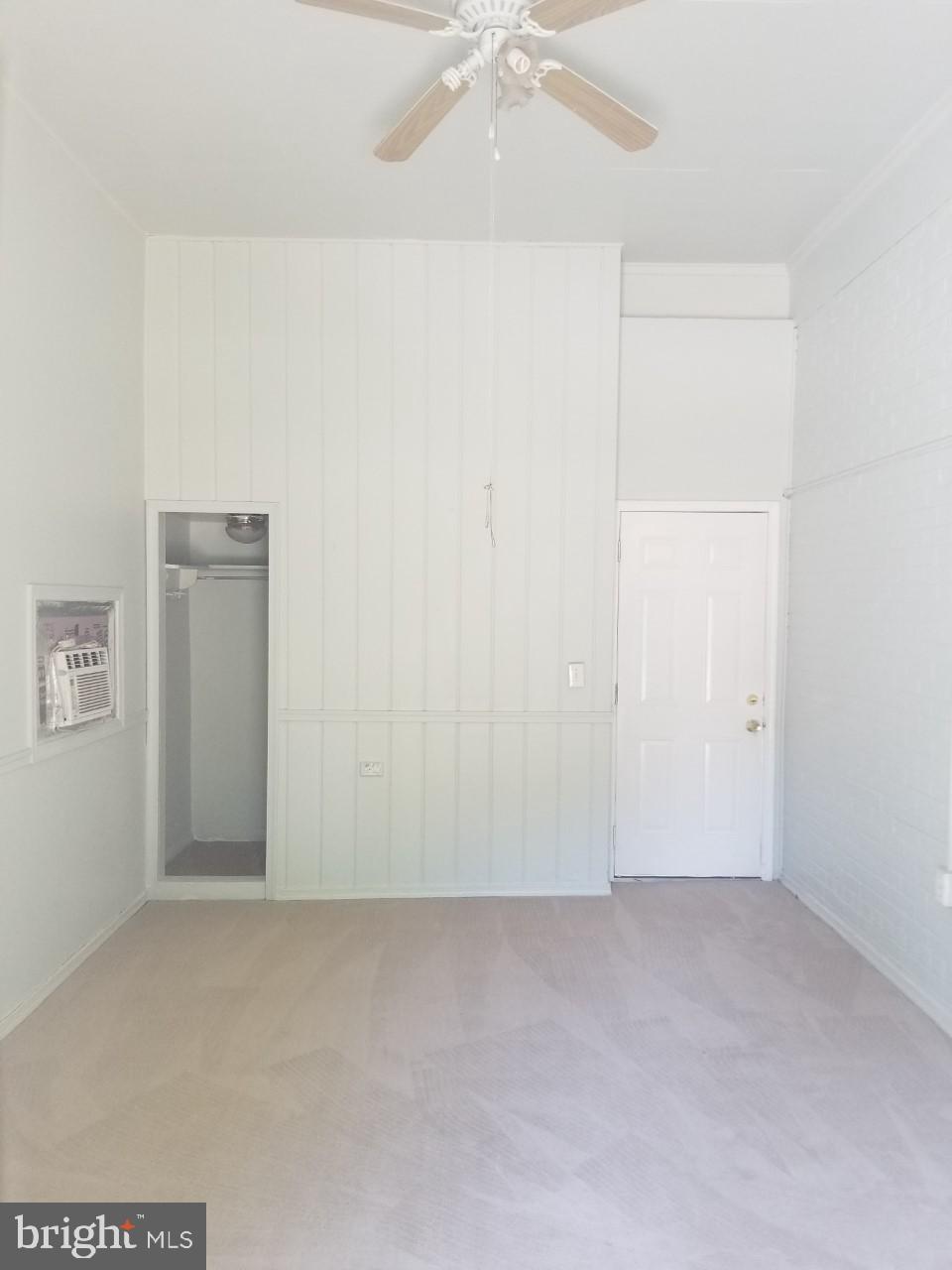 7416 Northrop Road Alexandria, VA 22306 - Photo 20 of 30 ROOM 4
