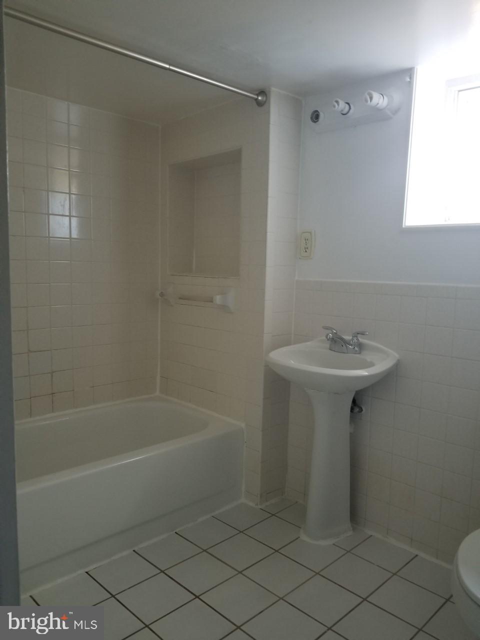 7416 Northrop Road Alexandria, VA 22306 - Photo 29 of 30 BASEMENT BATH