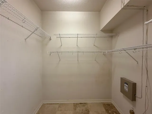 $2,895 | 1146 Lumsden Trace Circle, Valrico, FL 33594