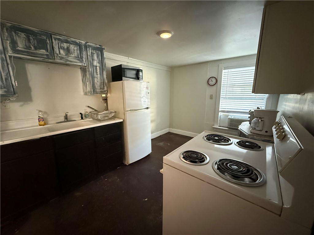 207 Davis Street, Unit A Bryan, TX 77801 - Photo 6 of 9