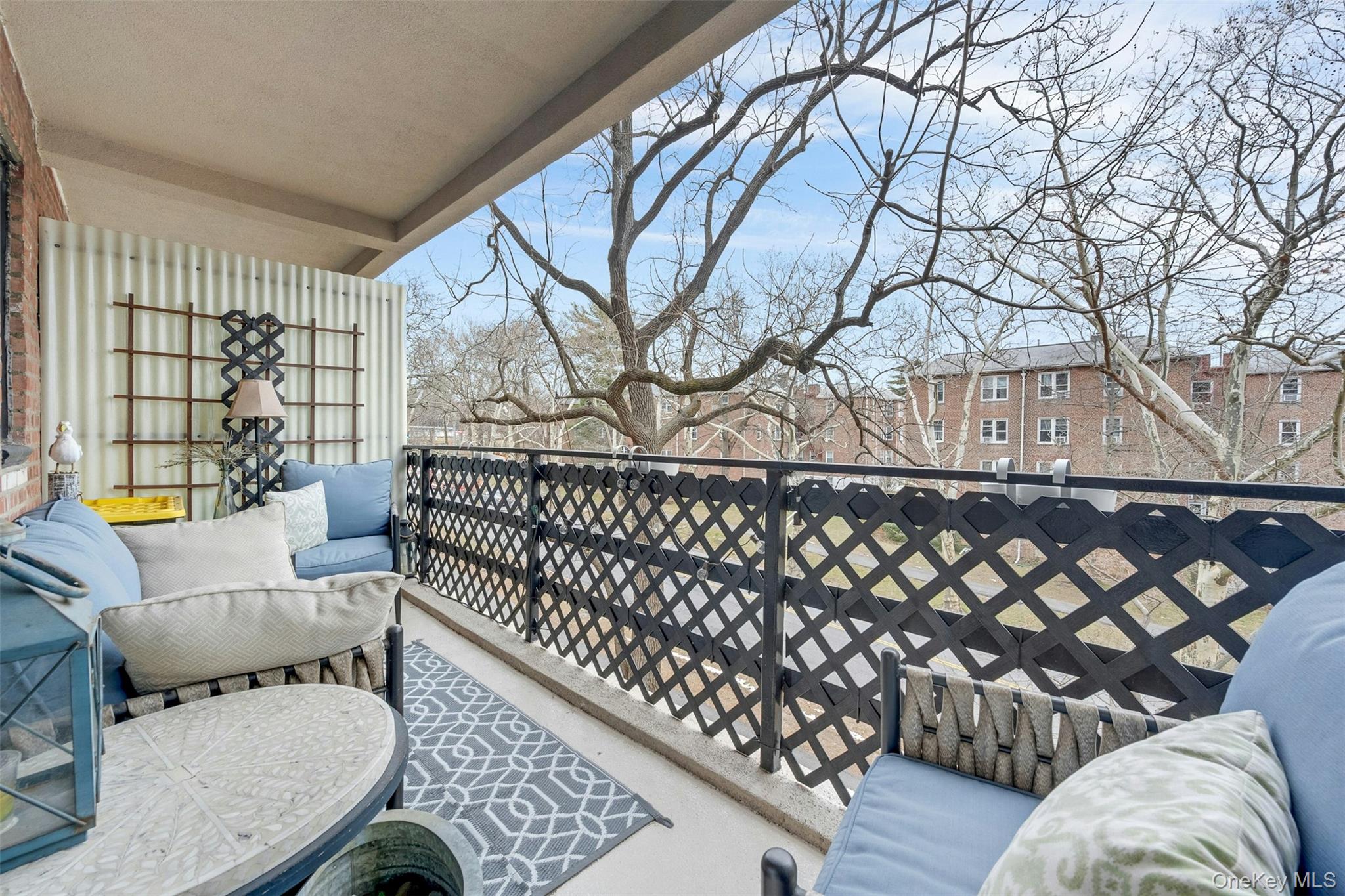 620 Pelham Road, Unit 4H New Rochelle, NY 10805 - Photo 16 of 24 17' x 7' Balcony