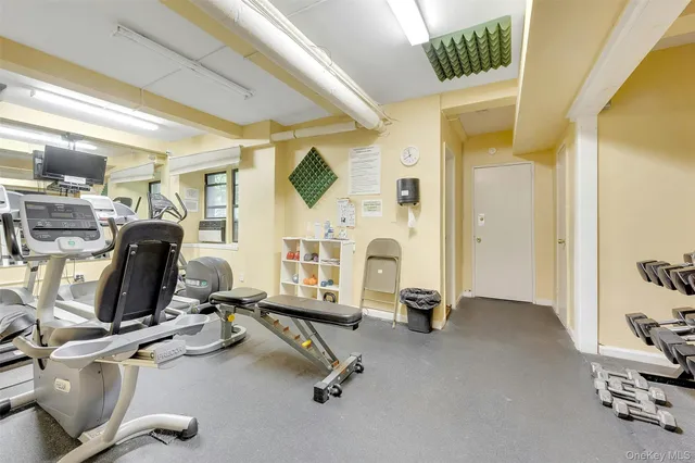 $169,500 | 620 Pelham Road, Unit 4H, New Rochelle, NY 10805