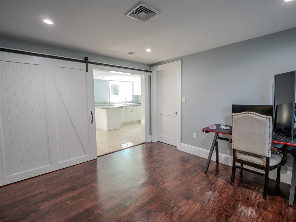 159 Mishawum Road Woburn, MA 01801 - Photo 25 of 38