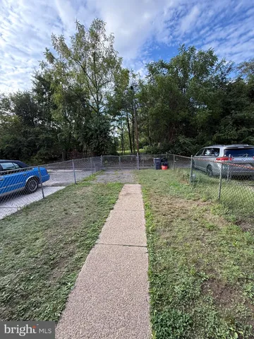 $194,900 | 2817 Thompson Street, Camden, NJ 08105