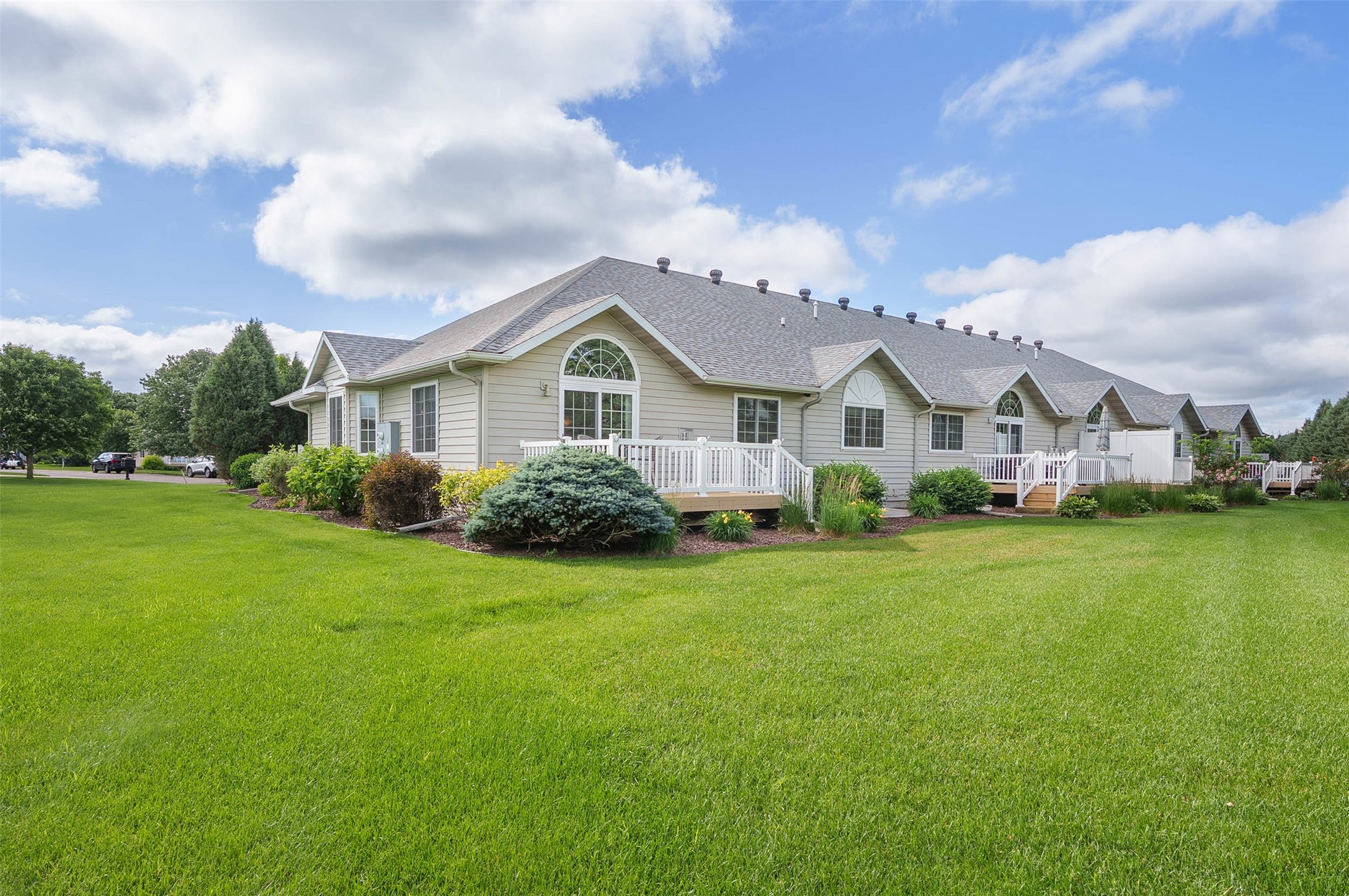 4274 Mill Ridge Circle, Unit 4 Eau Claire, WI 54703 - Photo 40 of 47