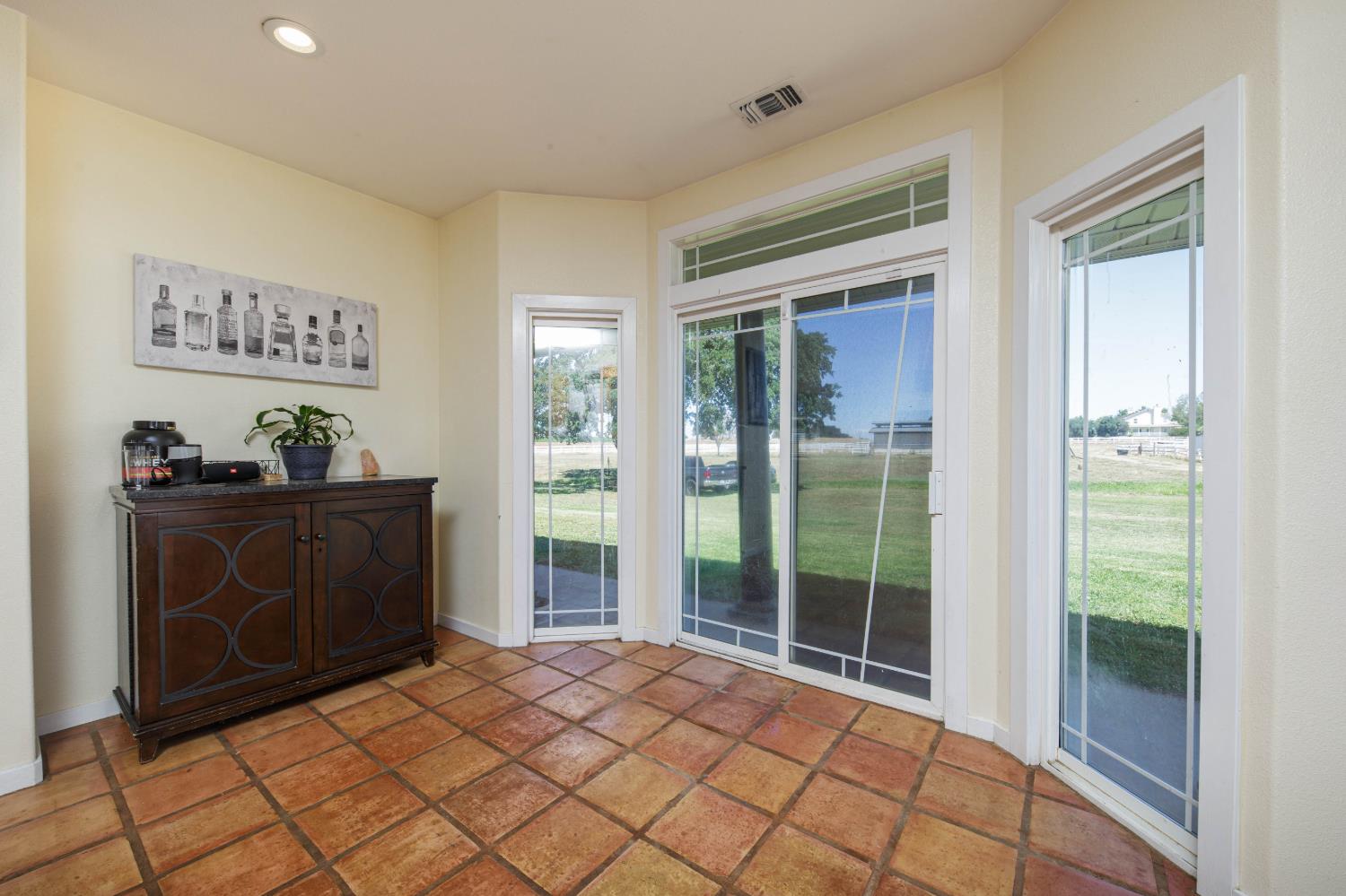 19255 Brandt Road Lodi, CA 95240 - Photo 23 of 58