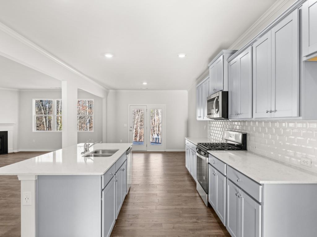 4064 Peregrine Way Gainesville, GA 30506 - Photo 8 of 48