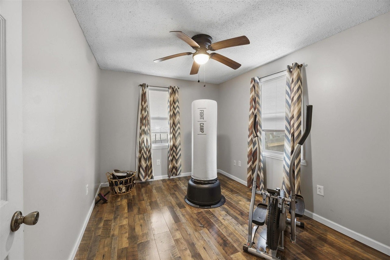 166 Butler Way Bowling Green, KY 42101 - Photo 18 of 24 Gallery Image 18
