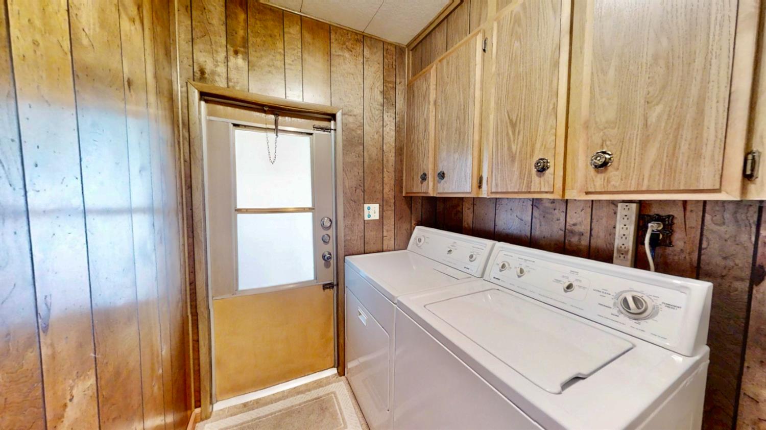 6203 Freedom Lane Citrus Heights, CA 95621 - Photo 18 of 51 All appliances in the home work wonderfully and are included as well as covered by a 1 year home warranty !