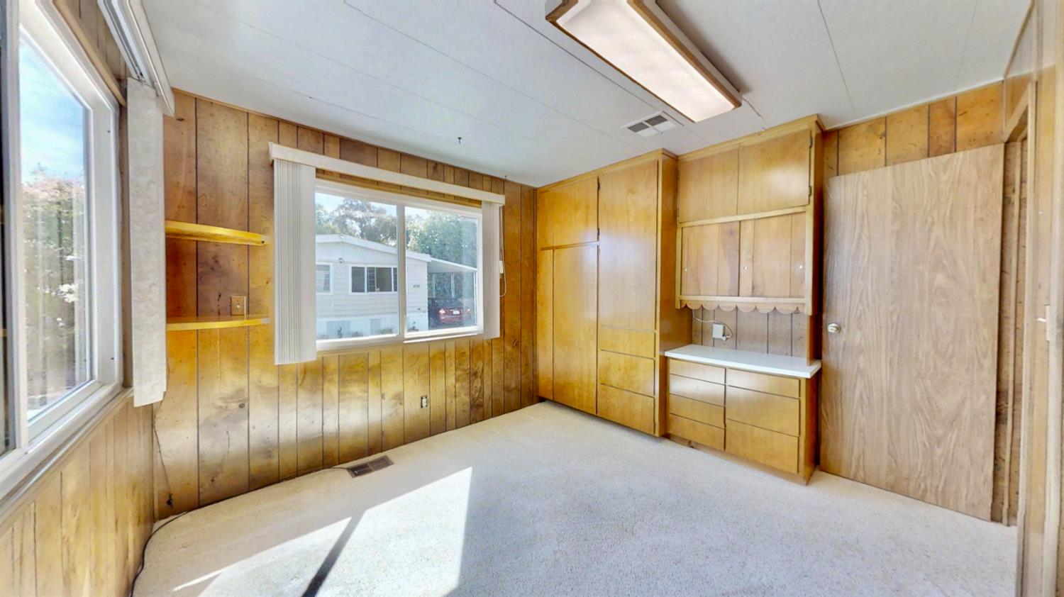 6203 Freedom Lane Citrus Heights, CA 95621 - Photo 35 of 51 Spacious second front bedroom plenty of cabinets, crafting and closet space !