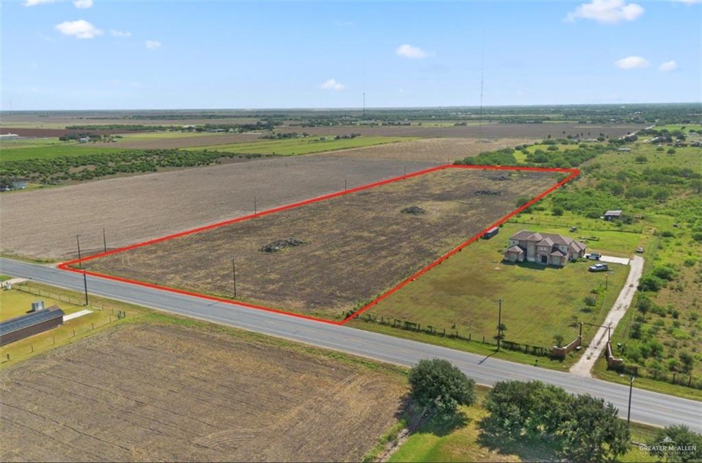 800 St Santa Rosa Tx 78552 Harlingen, TX 78552 - Photo 6 of 6 a view of an ocean and beach