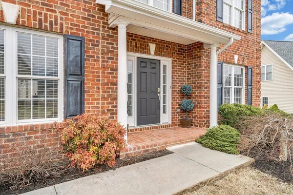 $559,950 | 2324 Foxfield Lane, Salem, VA 24153