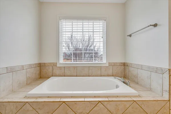 $559,950 | 2324 Foxfield Lane, Salem, VA 24153