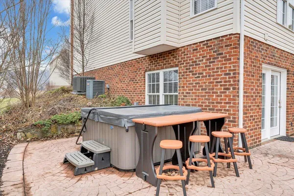$559,950 | 2324 Foxfield Lane, Salem, VA 24153