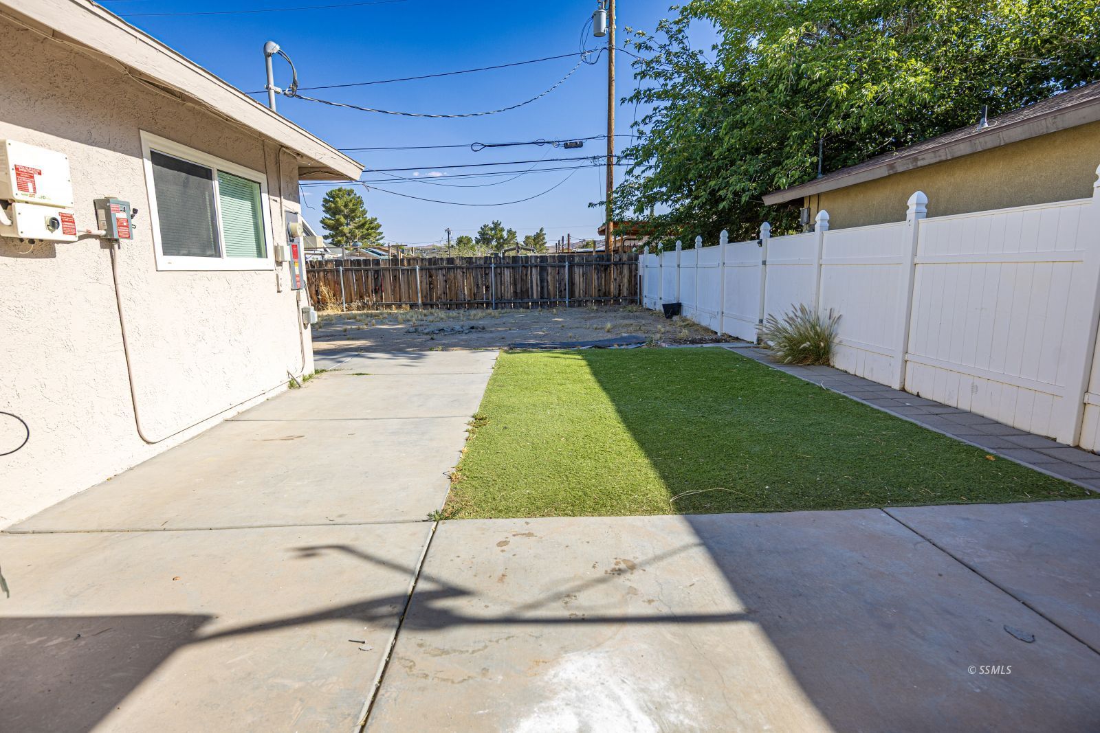 935 West Upjohn Avenue Ridgecrest, CA 93555 - Photo 34 of 40