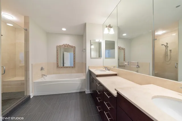 $7,300 | 1211 South Prairie Avenue, Unit 4805, Chicago, IL 60605